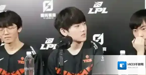 梗百科露出来